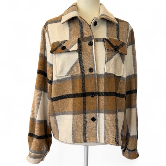 SHEIN Jackets & Blazers - SHEIN | Flannel Plaid Shacket/Jacket EUC